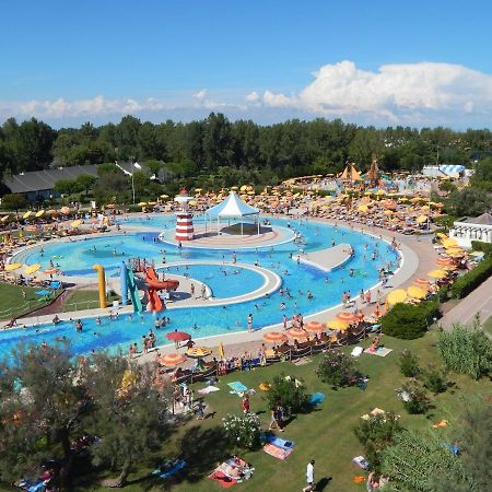Отель Casa Mobile Gustocamp A Каорле Экстерьер фото